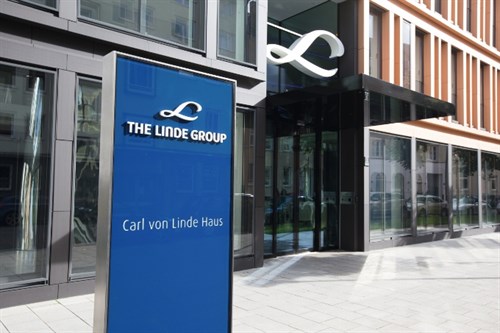 Linde AG Head Office Munich Germany S14 401371